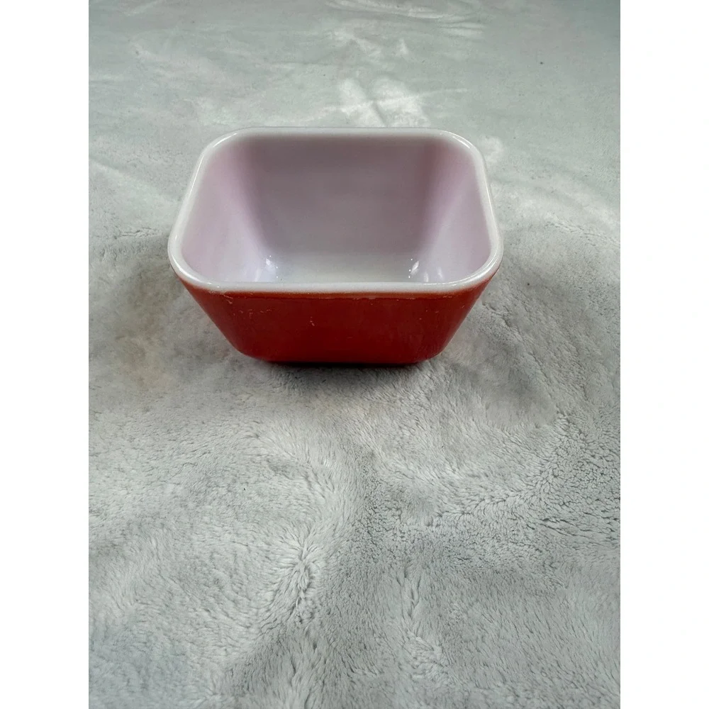 Pyrex 501B Red Square Baking Dish Small Vintage Kitchenware